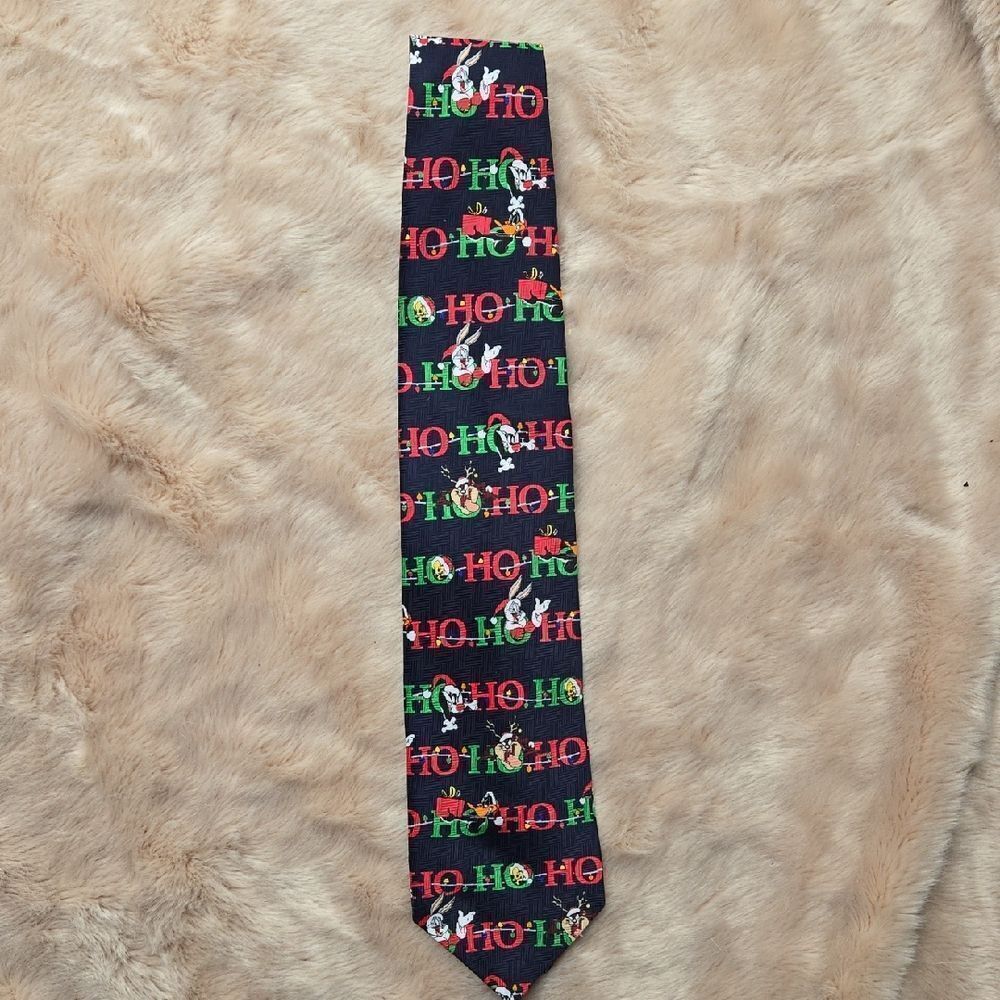 Looney Tunes Festive Christmas Tie with Ho Ho Ho Design, Vintage